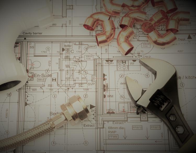 Floor plans with pipefittings and tools